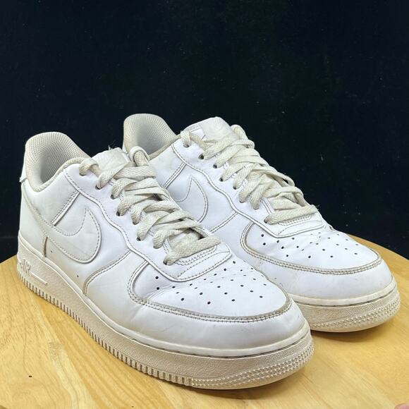 Nike Air Force 1 '07 Low Triple White Shoes Sneakers Men's Size 10 CW2288-111 - Picture 4 of 10